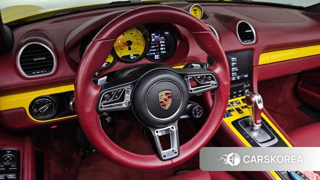 Porsche 718 Boxster 2019 Желтый из Кореи, фото 2