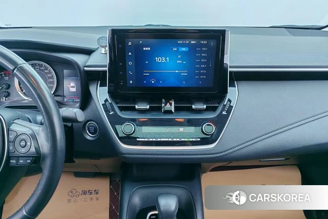 Toyota Corolla 2021 Белый из Китая, фото 2