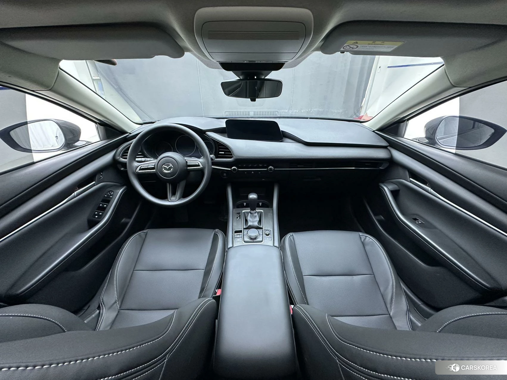 Mazda 3 2021 Черный из Китая, фото 2