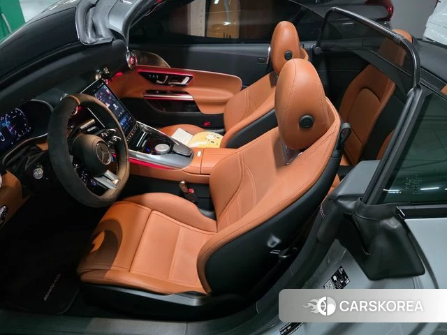 Mercedes-Benz SL-Class R232 2023 Серебристо-серый из Кореи, фото 2