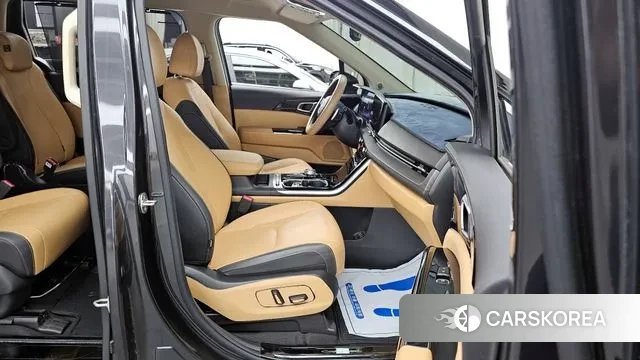 Kia Carnival 4th generation 2023 Серый из Кореи, фото 2