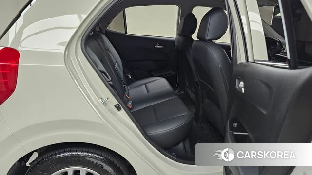 Kia Morning Urban (JA) 2022 Жемчужный цвет из Кореи, фото 2
