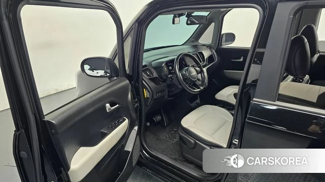 Kia The New Kia Ray 2023 Черный из Кореи, фото 2