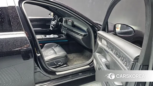 Genesis G90 (RS4) 2022 Черный из Кореи, фото 2