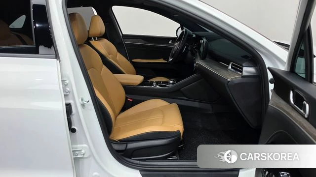 Kia K5 3rd generation 2022 Белый из Кореи, фото 2