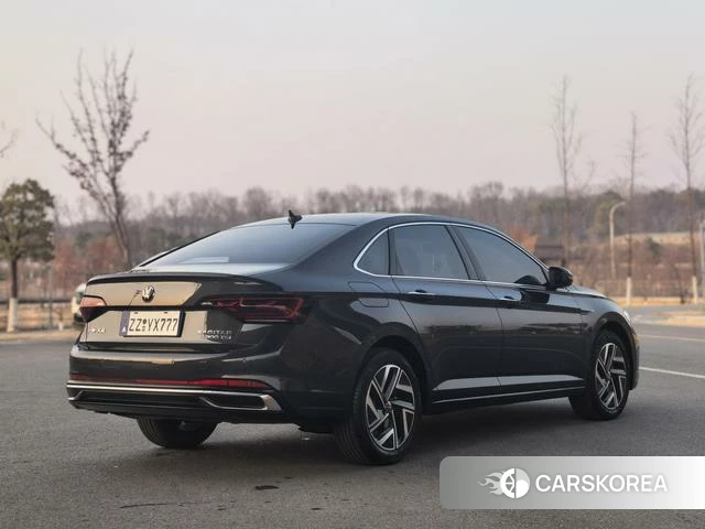 Volkswagen Sagitar 2023 Темно-серый из Китая, фото 2