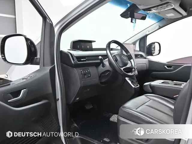 Hyundai Staria 2021 Серебряный из Кореи, фото 2