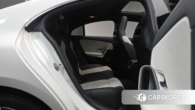 Mercedes-Benz CLA-Class C118 2020 Белый из Кореи, фото 2