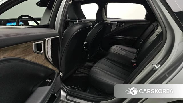 Kia K8 2022 Серебристо-серый из Кореи, фото 2