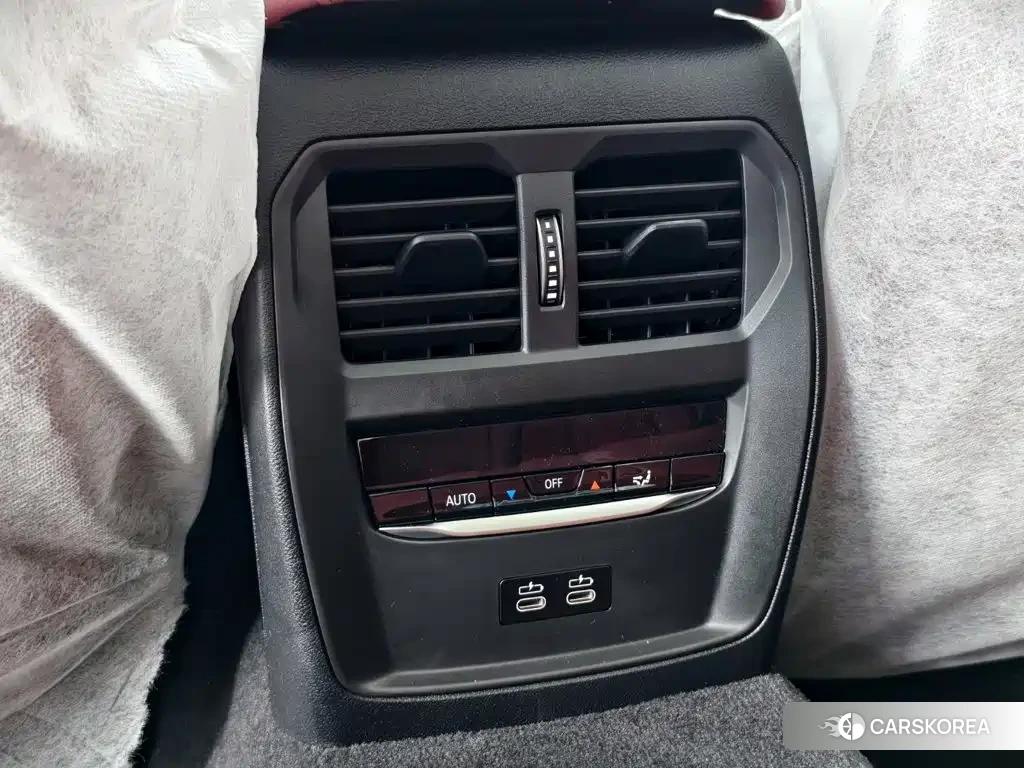 BMW i3 2026 Белый из Китая, фото 2