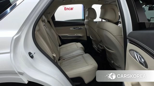 Genesis GV70 2024 Белый из Кореи, фото 2