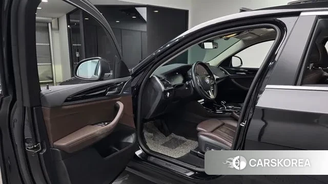 BMW X4 (G02) 2021 Черный из Кореи, фото 2