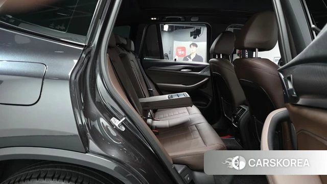 BMW X3 (G01) 2022 Черный из Кореи, фото 2