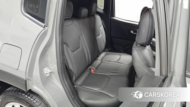 Jeep Renegade 2021 Серый из Кореи, фото 2