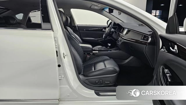 Kia Come New K7 2019 Белый из Кореи, фото 2