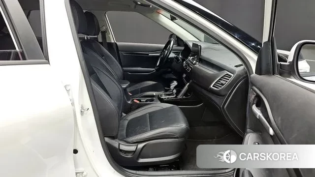 Kia Seltos 2021 Белый из Кореи, фото 2