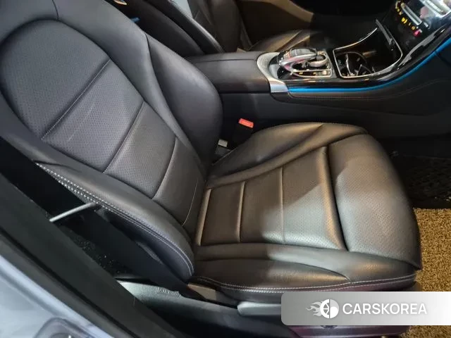 Mercedes-Benz GLC-Class X253 2018 Серебряный из Кореи, фото 2