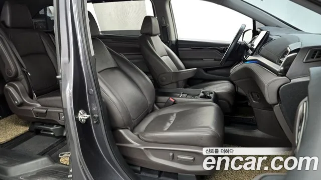 Honda Odyssey 2018 Серый из Кореи, фото 2