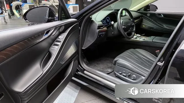 Genesis Electrified G80 (RG3) 2023 Черный из Кореи, фото 2