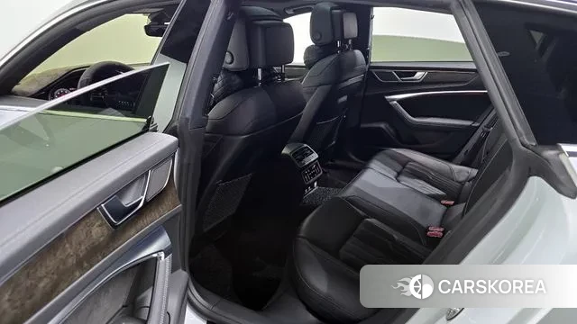 Audi A7 (4K) 2020 Белый из Кореи, фото 2