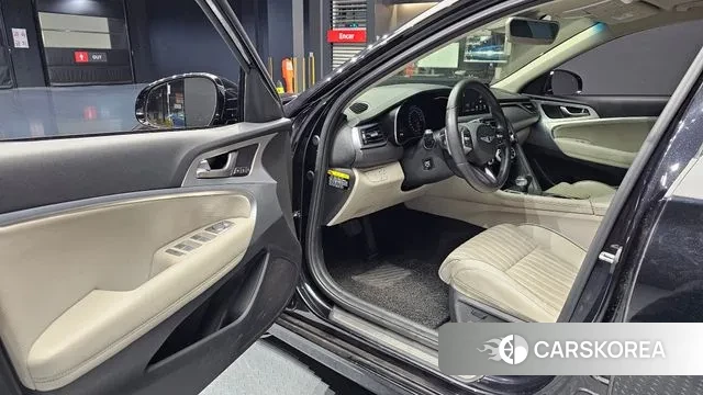 Genesis G70 2020 Черный из Кореи, фото 2