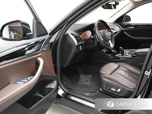 BMW X4 (G02) 2021 Черный из Кореи, фото 2