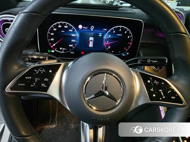 Mercedes-Benz GLC-Class X253 2025 Белый из Кореи, фото 2