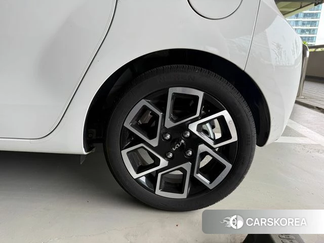 Kia The New Kia Ray 2024 Белый из Кореи, фото 2
