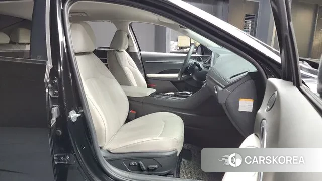 Hyundai Sonata Hybrid (DN8) 2020 Черный из Кореи, фото 2