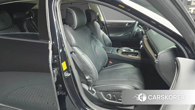 Genesis G80 (RG3) 2023 Черный из Кореи, фото 2