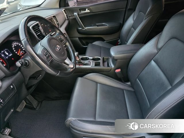 Kia Sportage 4th Generation 2018 Серебряный из Кореи, фото 2