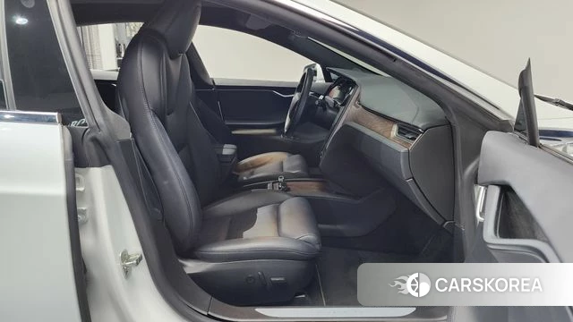 Tesla Model S 2020 Белый из Кореи, фото 2