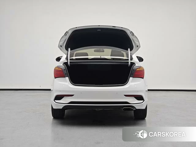 Hyundai Name picture 2018 Белый из Китая, фото 2