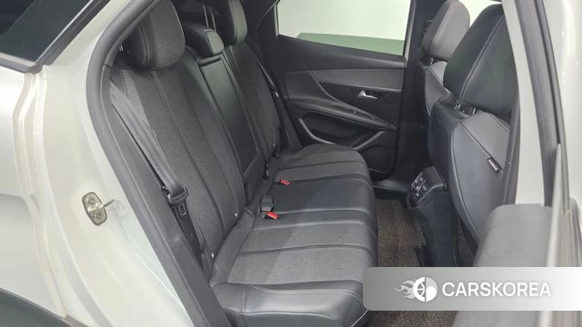 Peugeot 3008 second generation 2019 Белый из Кореи, фото 2