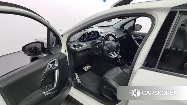 Peugeot 2008 2019 Белый из Кореи, фото 2