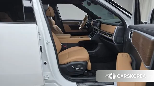 Hyundai Santa Fe (MX5) 2023 Белый из Кореи, фото 2