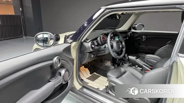 Mini Cooper 2020 Серебристо-серый из Кореи, фото 2