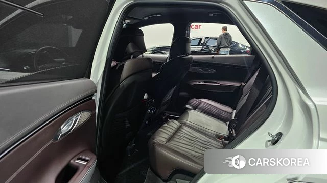 Genesis GV70 2021 Белый из Кореи, фото 2