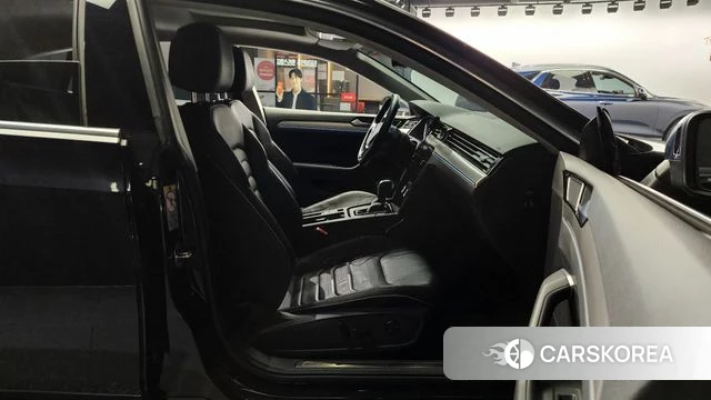 Volkswagen Arteon 2020 Синий из Кореи, фото 2