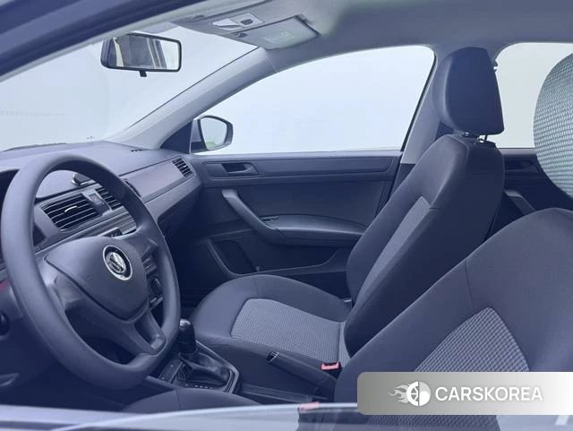 Volkswagen Santana 2022 Серебристо-серый из Китая, фото 2