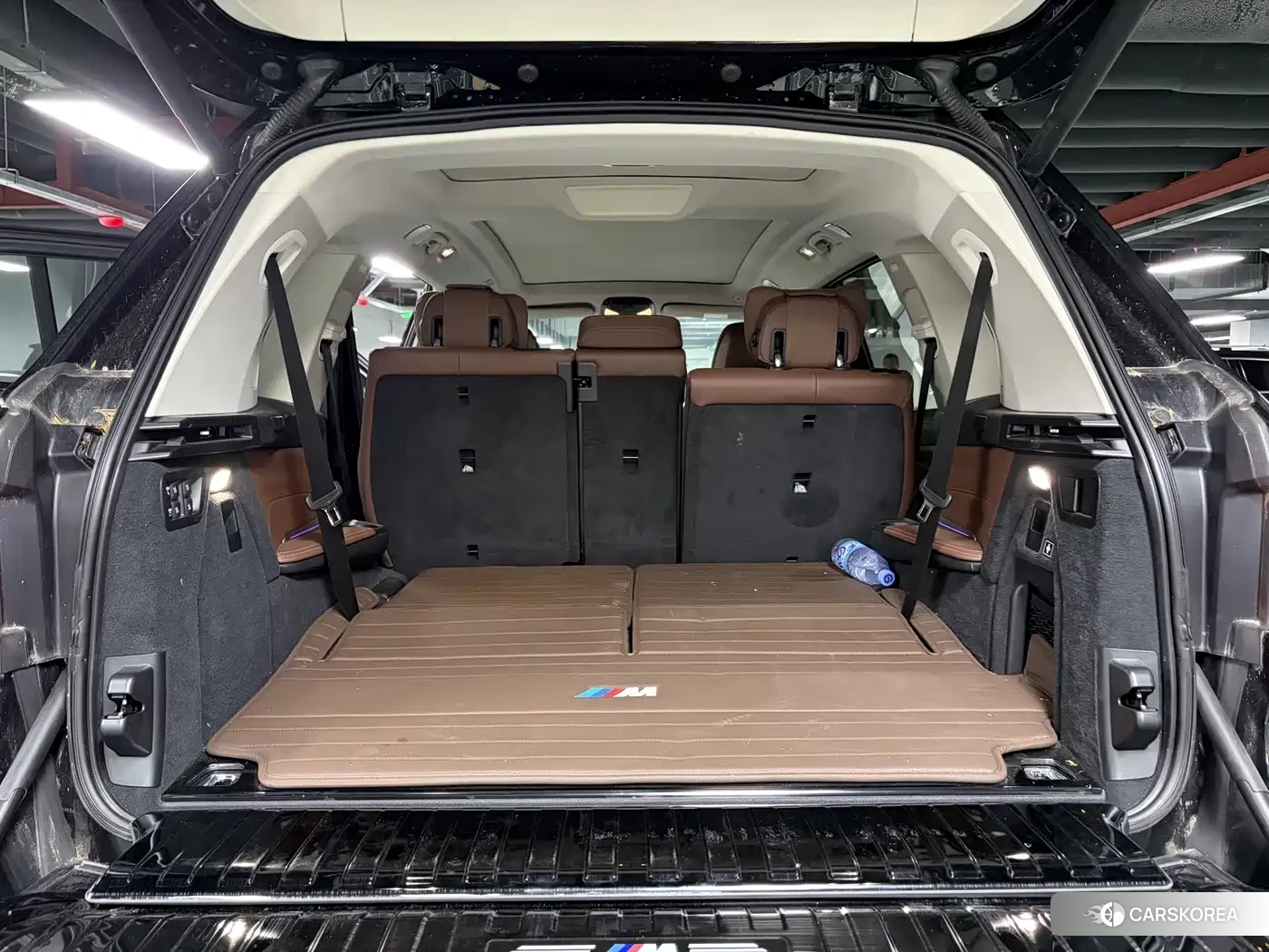 BMW X7 2023 Черный из Китая, фото 2