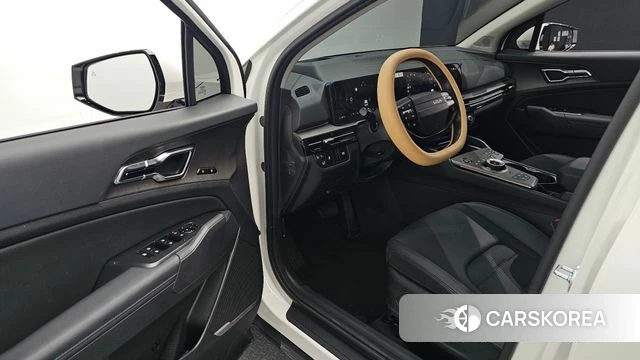 Kia The New Sportage 5th Generation 2025 Белый из Кореи, фото 2