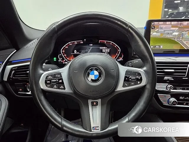 BMW 5 Series (G30) 2021 Серый из Кореи, фото 2