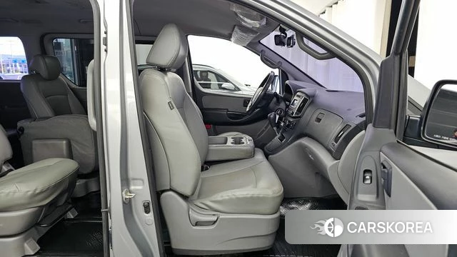 Hyundai The New Grand Starex 2019 Серебряный из Кореи, фото 2