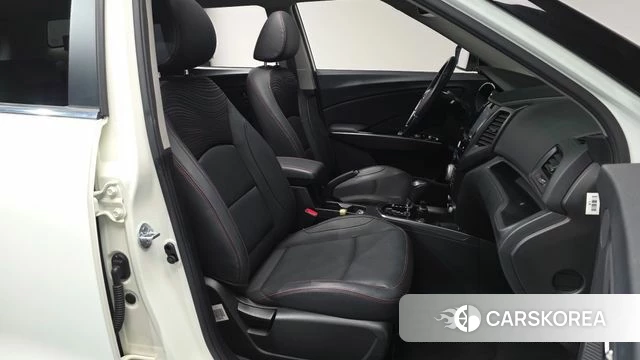 Ssangyong Tivoli Air 2018 Белый из Кореи, фото 2