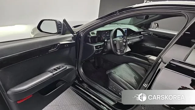 Hyundai Grandeur Hybrid (GN7) 2023 Черный из Кореи, фото 2