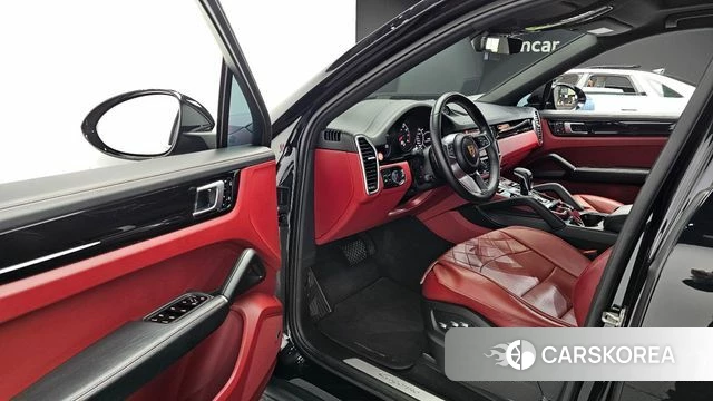 Porsche Cayenne (PO536) 2021 Черный из Кореи, фото 2