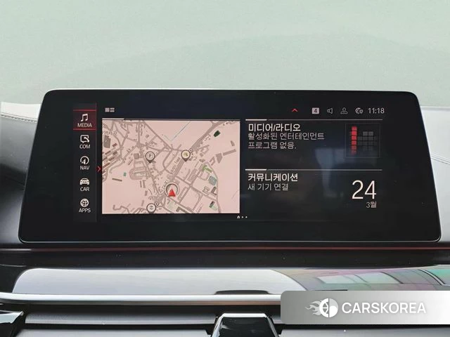 BMW 5 Series (G30) 2020 Белый из Кореи, фото 2