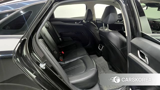 Kia K5 3rd generation 2023 Черный из Кореи, фото 2