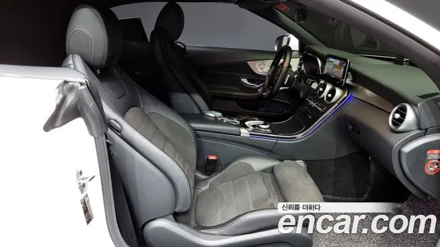 Mercedes-Benz C-Class W205 2021 Белый из Кореи, фото 2